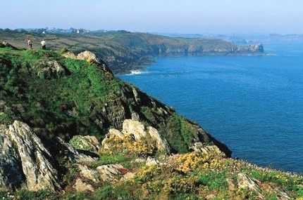 gite cancale : le sentier des douaniers